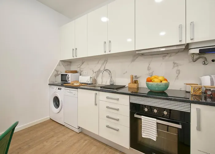 Ocean Deluxe W Ac, By Timecooler Apartment *