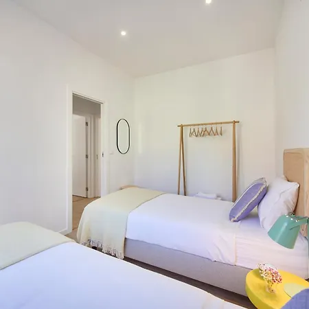 Ocean Deluxe W Ac, By Timecooler דירה *